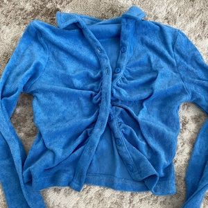 Blue long sleeve button up crop top